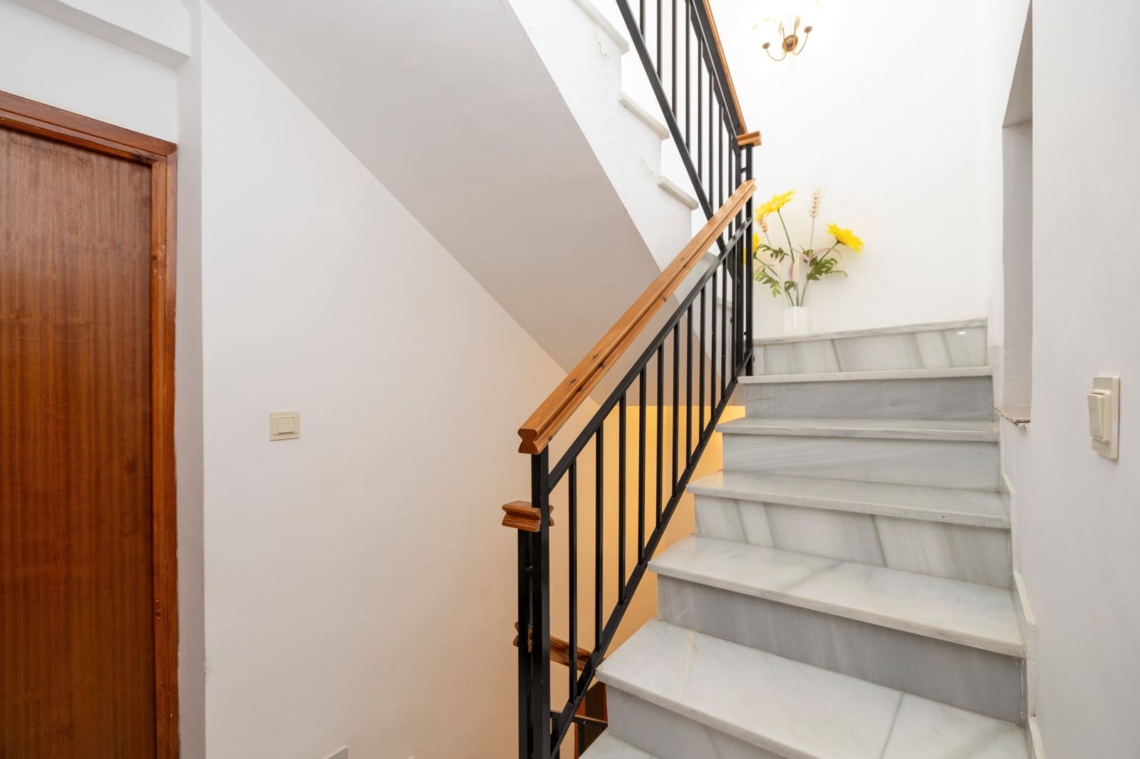 3 sypialnia Dom blizniak na sprzedaż w Lanjaron - 119 900 € (Ref: 8862589)