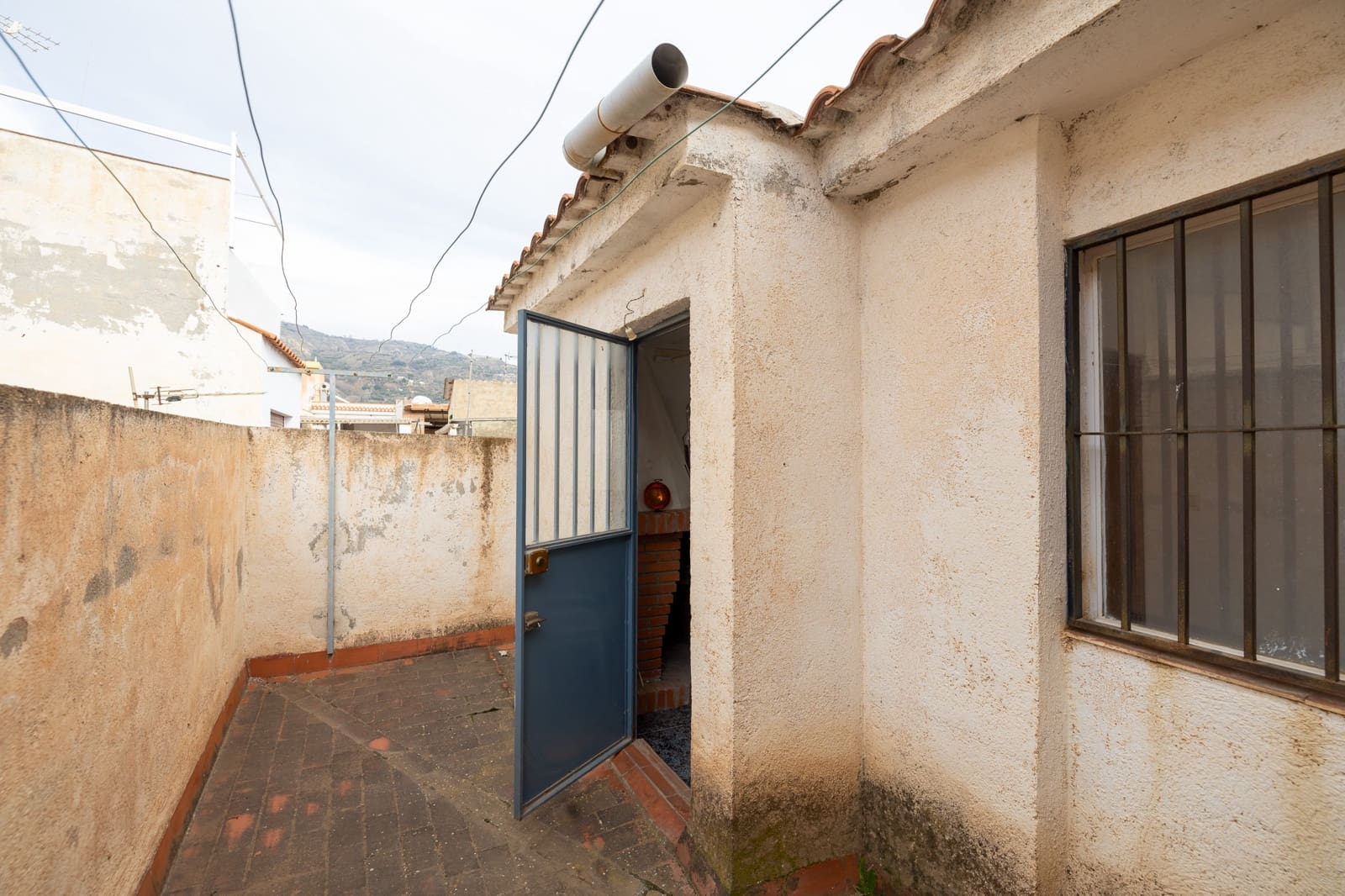 3 sypialnia Dom blizniak na sprzedaż w Lanjaron - 119 900 € (Ref: 8862589)