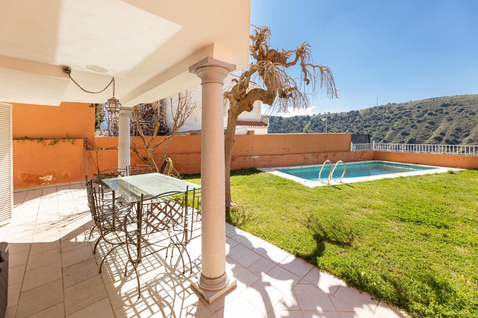 3 camera da letto Villa in vendita in Granada citta con piscina garage - 555.000 € (Rif: 8902136)