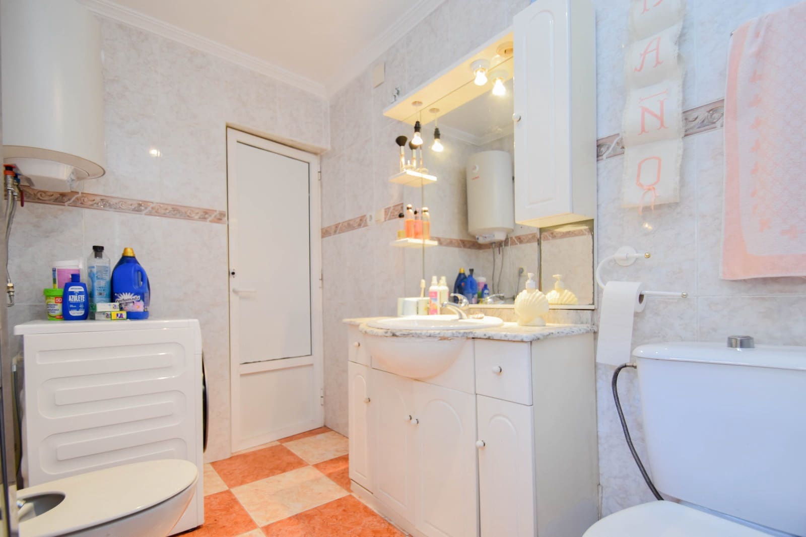 6 soveværelse Byhus til salg i Linares - € 148.000 (Ref: 8994041)