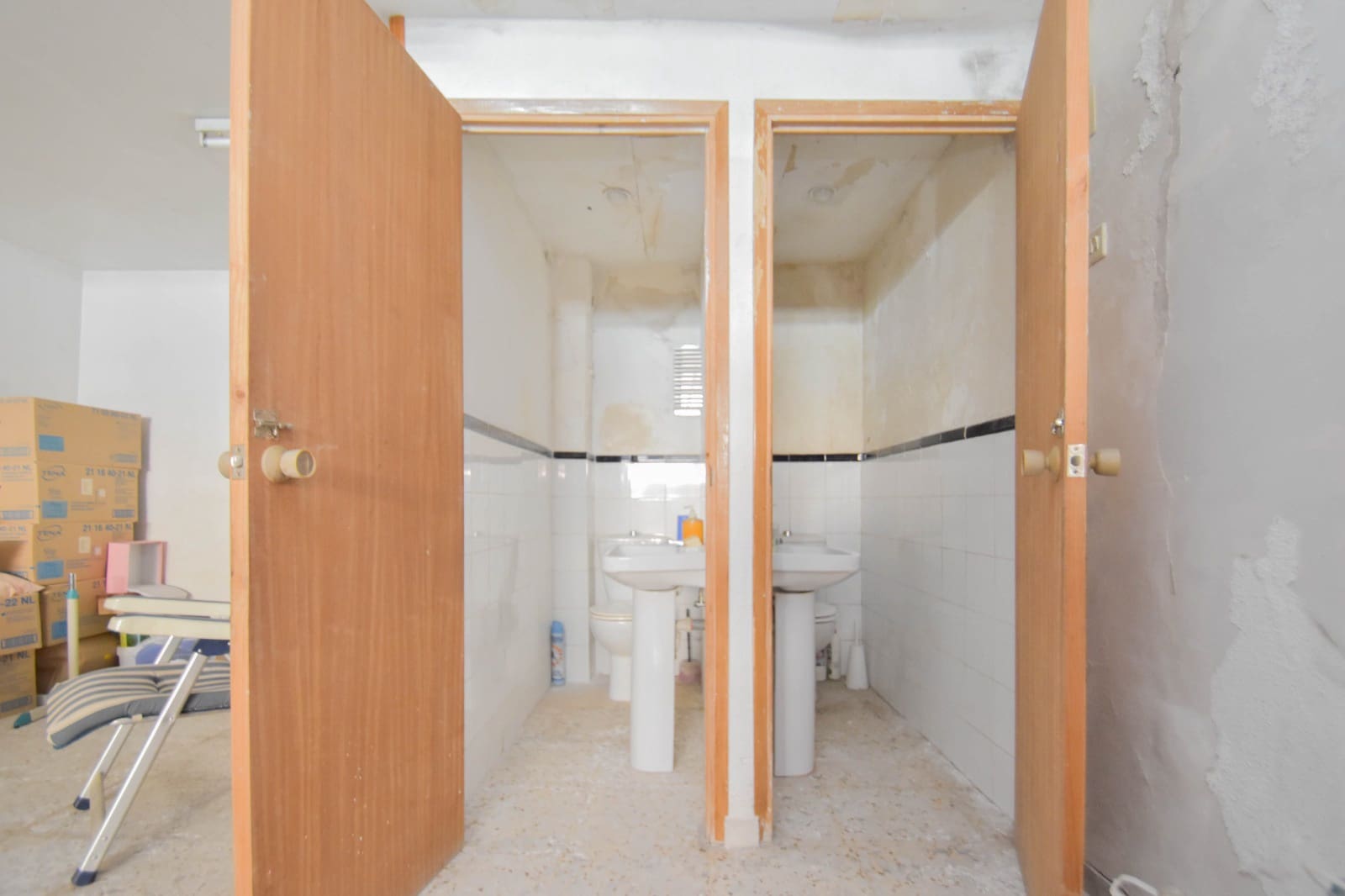 6 soveværelse Byhus til salg i Linares - € 148.000 (Ref: 8994041)