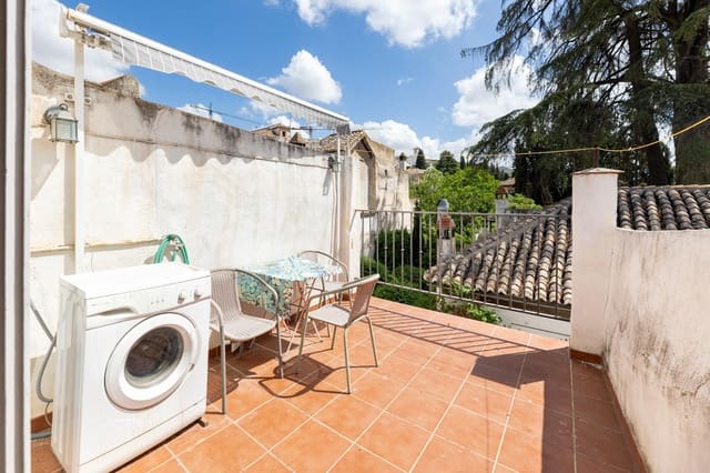 2 slaapkamer Rijtjeshuis te koop in Albaicin, Granada stad - € 225.000 (Ref: 9001322)