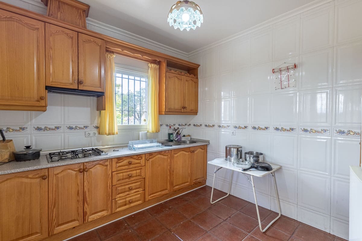 Grunde uden byggetilladelser til salg i Beas de Guadix - € 2.000.000 (Ref: 9005383)