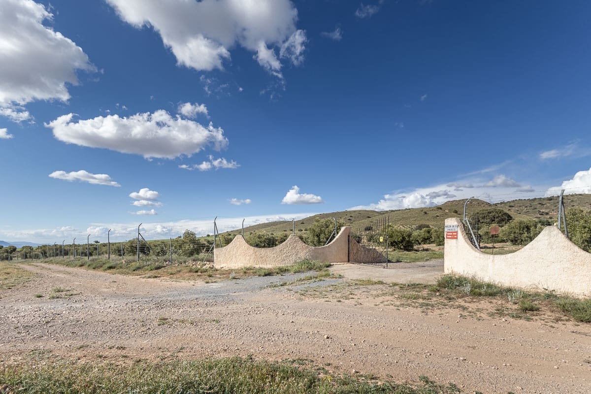 Grunde uden byggetilladelser til salg i Beas de Guadix - € 2.000.000 (Ref: 9005383)