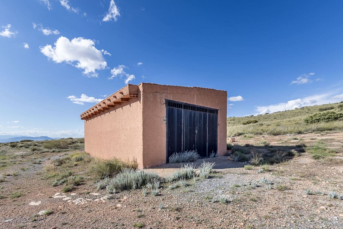 Grunde uden byggetilladelser til salg i Beas de Guadix - € 2.000.000 (Ref: 9005383)