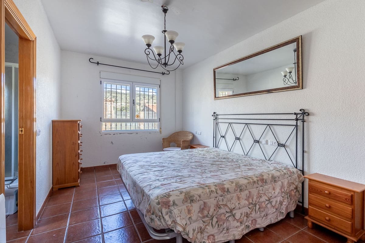 Grunde uden byggetilladelser til salg i Beas de Guadix - € 2.000.000 (Ref: 9005383)