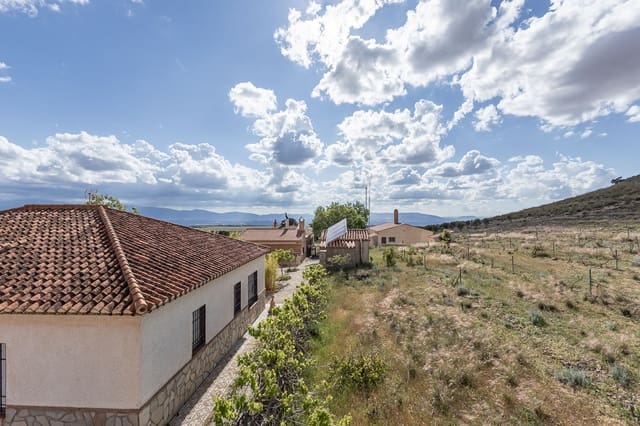 Undeveloped Land for sale in Beas de Guadix - € 2,000,000 (Ref: 9005383)