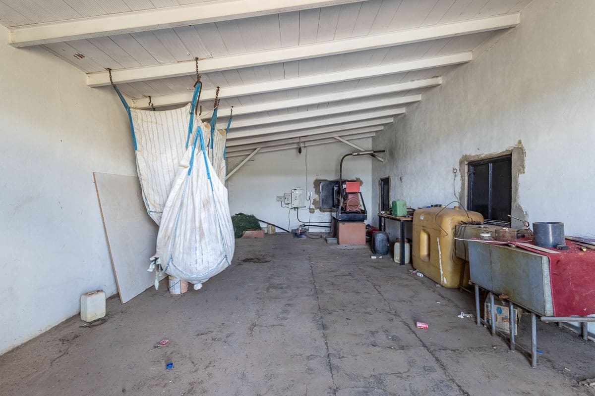 Grunde uden byggetilladelser til salg i Beas de Guadix - € 2.000.000 (Ref: 9005383)