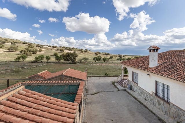 Terre non Aménagée à vendre à Guadix - 1 650 000 € (Ref: 9005383)