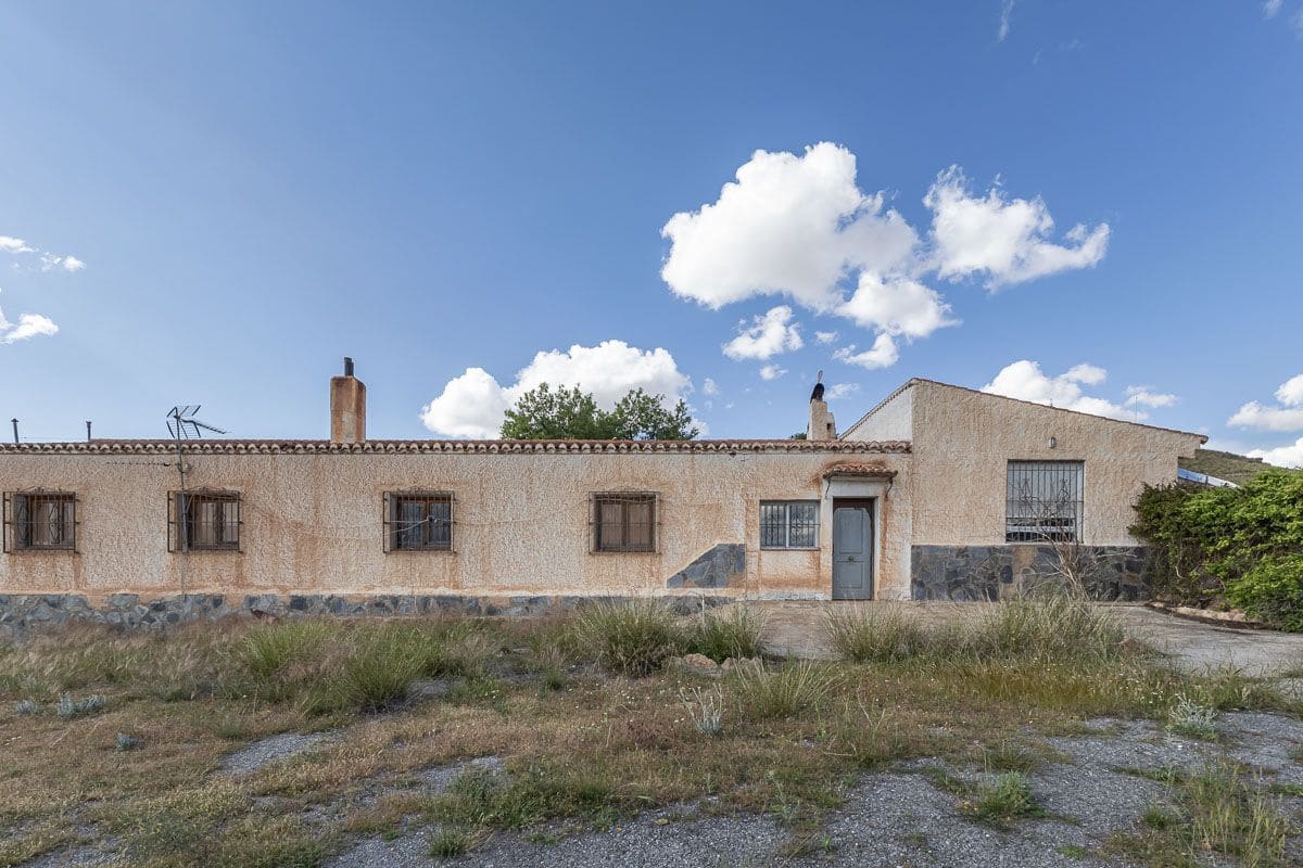 Undeveloped Land for sale in Guadix - € 1,650,000 (Ref: 9005383)