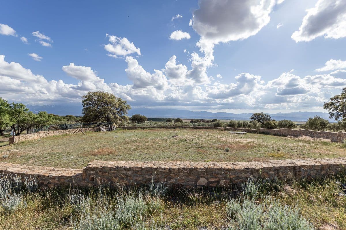 Undeveloped Land for sale in Guadix - € 1,650,000 (Ref: 9005383)