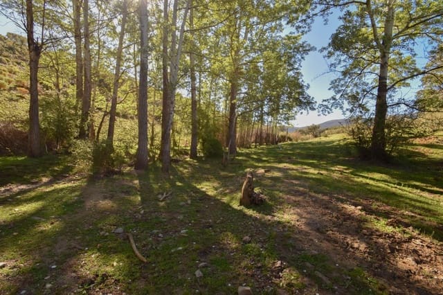 Undeveloped Land for sale in Lugros - € 110,000 (Ref: 9020776)