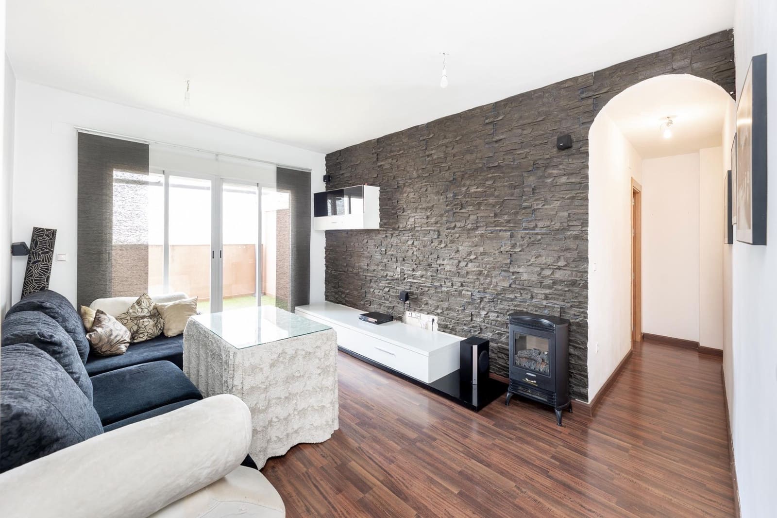 2 soveværelse Lejlighed til salg i Monachil med garage - € 179.000 (Ref: 9042529)