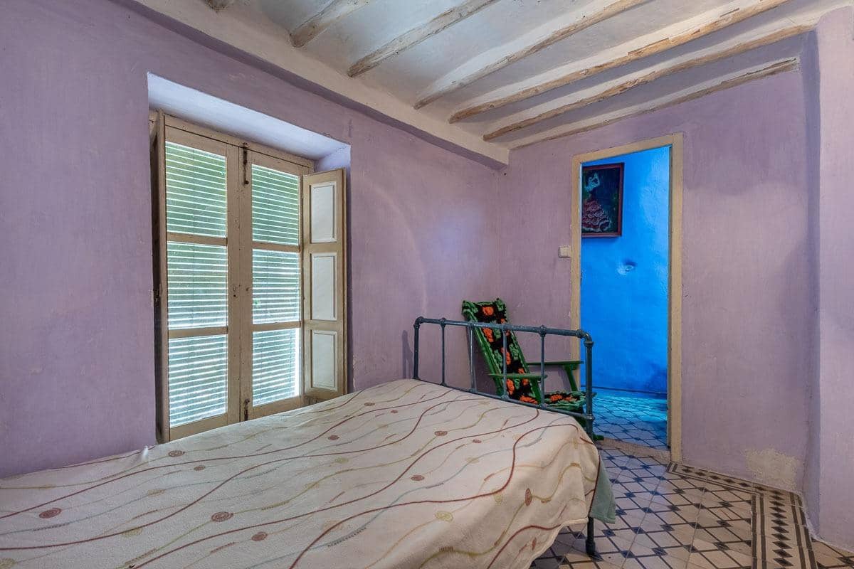 3 soveværelse Byhus til salg i Cogollos Vega - € 99.000 (Ref: 9057799)