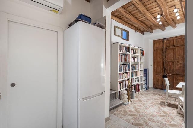 2 soveværelse Rækkehus til salg i Granada by - € 399.000 (Ref: 9065039)