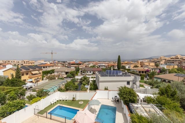 5 Zimmer Villa zu verkaufen in Ogíjares mit Garage - 310.000 € (Ref: 9075316)