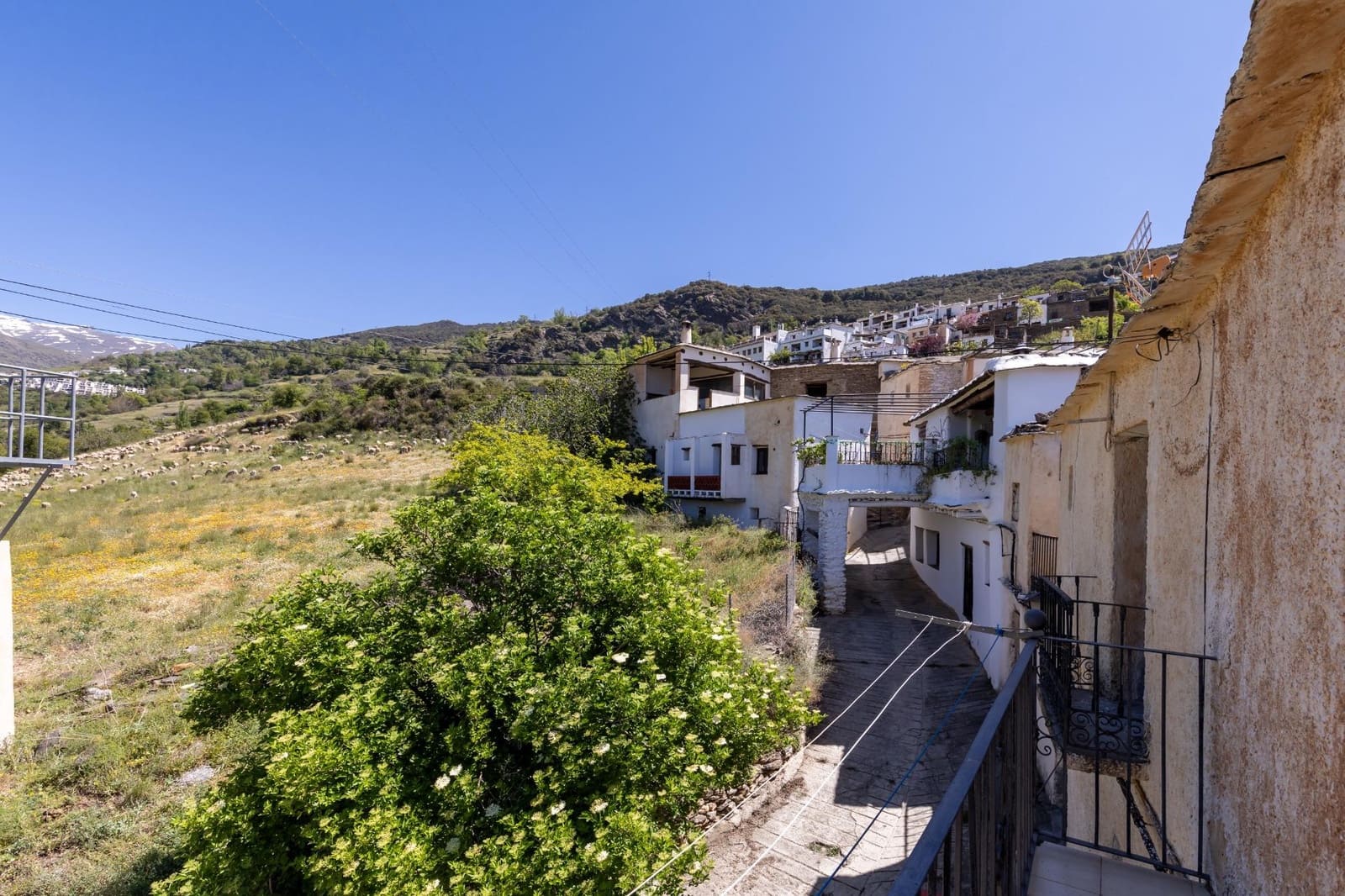 3 soveværelse Finca/Landehus til salg i Bubion - € 99.000 (Ref: 9075319)