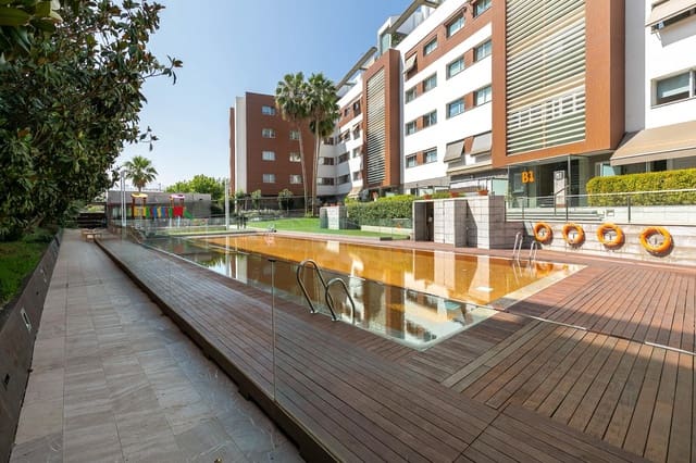 2 soveværelse Lejlighed til salg i Armilla med swimmingpool garage - € 245.000 (Ref: 9081733)