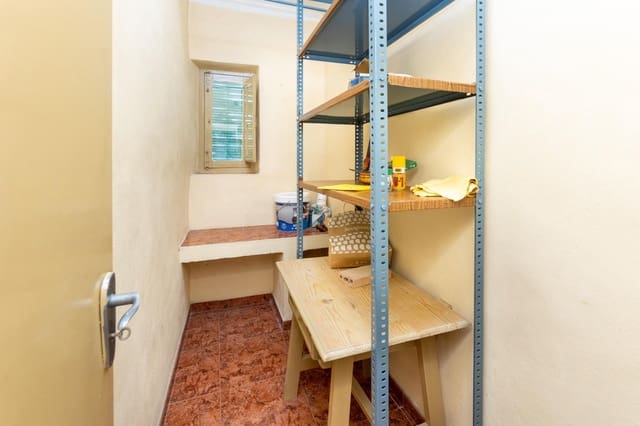 2 soveværelse Byhus til salg i Churriana de la Vega med garage - € 209.000 (Ref: 9081734)