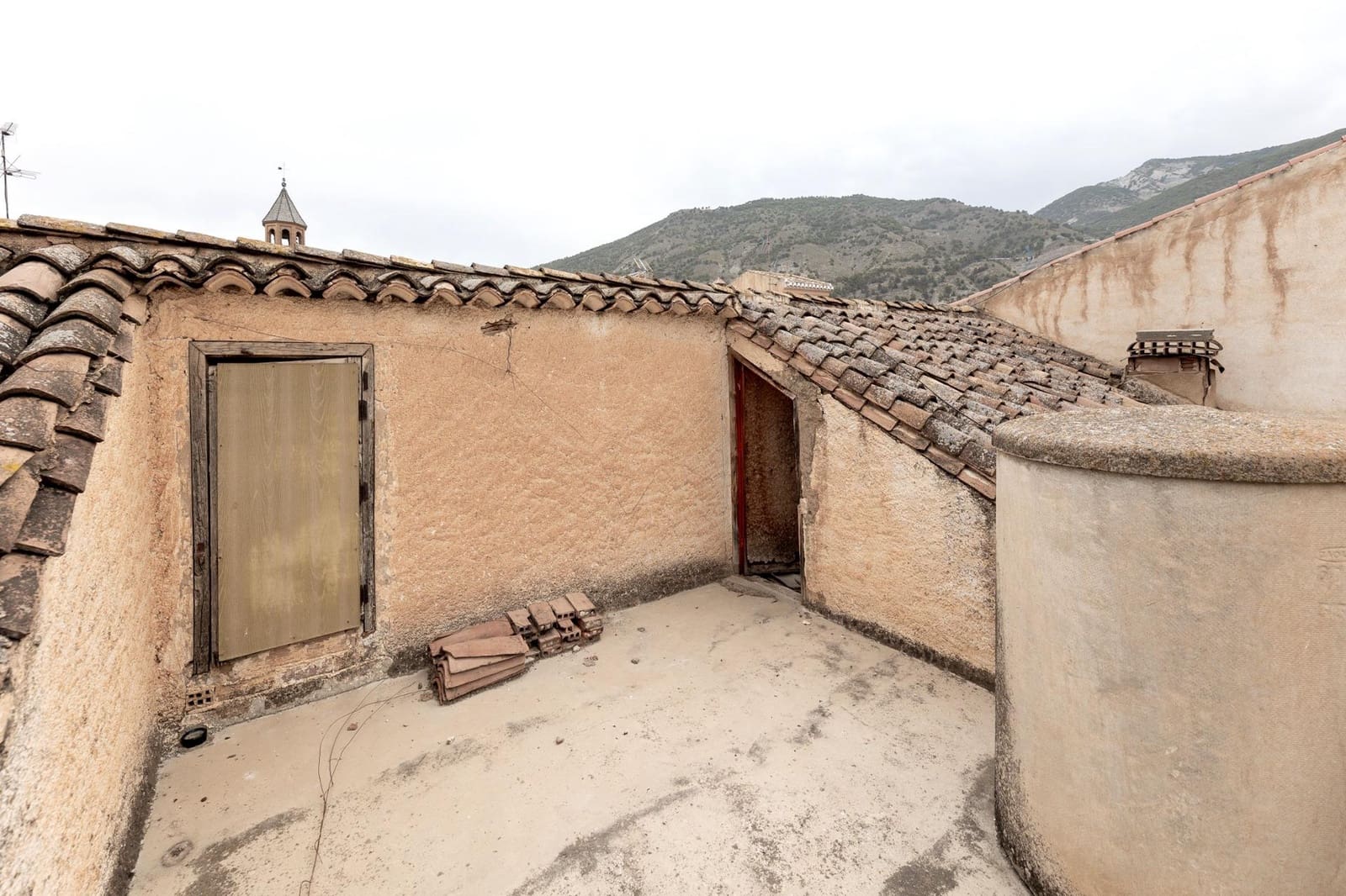 7 soveværelse Byhus til salg i Padul - € 185.000 (Ref: 9089981)