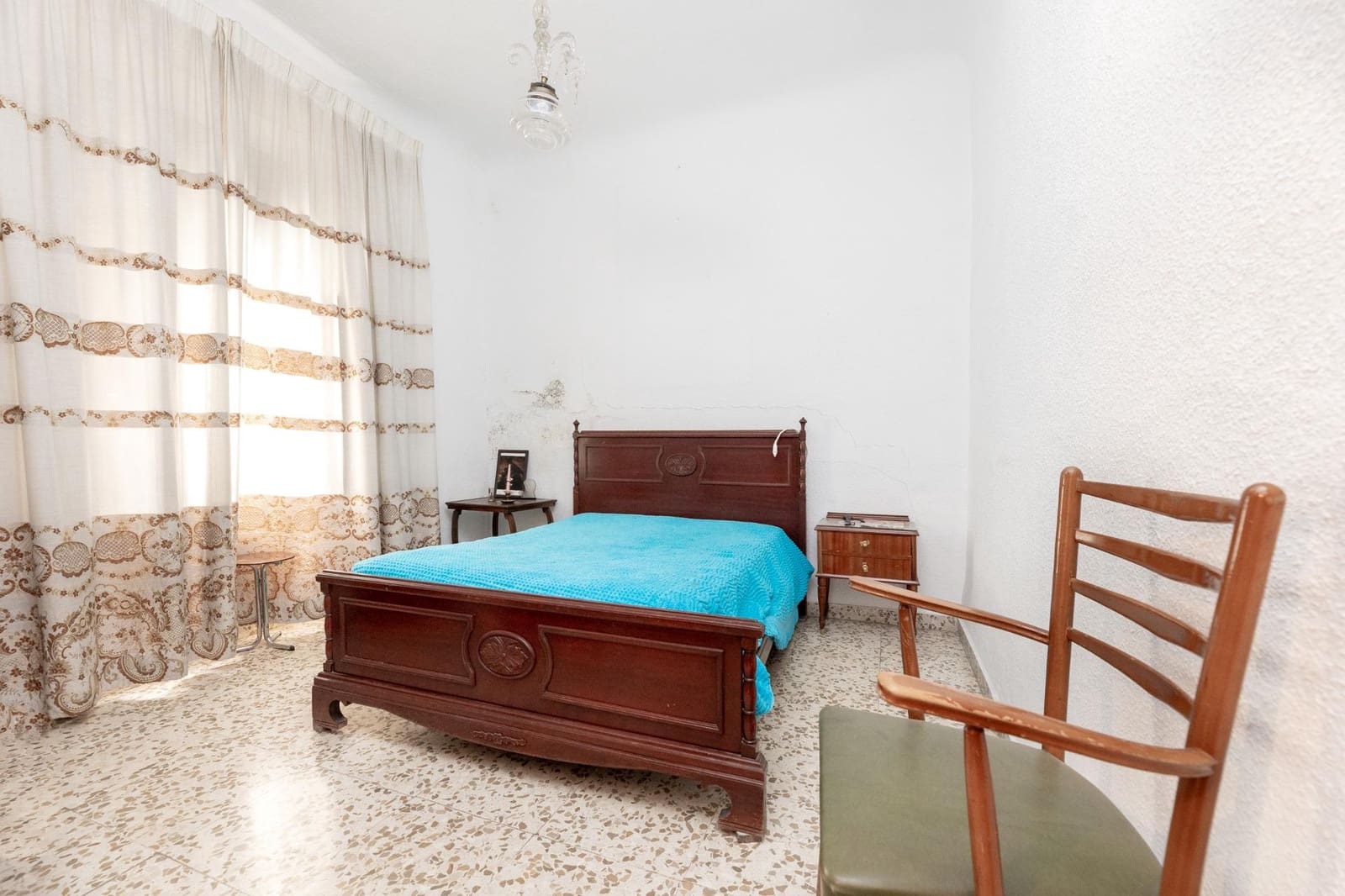 7 soveværelse Byhus til salg i Padul - € 185.000 (Ref: 9089981)