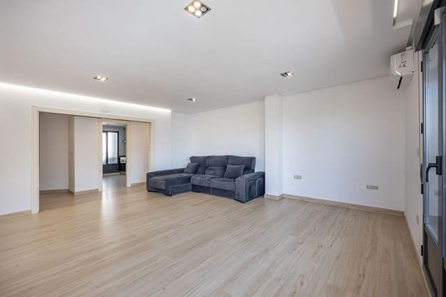 4 soverom Leilighet til salgs i Granada by med svømmebasseng - € 440 000 (Ref: 9099306)