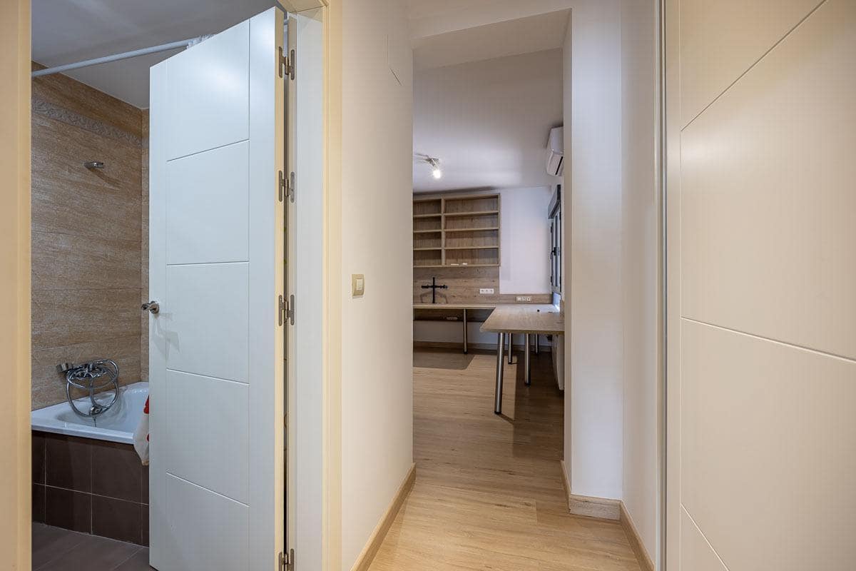 4 soverom Leilighet til salgs i Granada by med svømmebasseng - € 440 000 (Ref: 9099306)