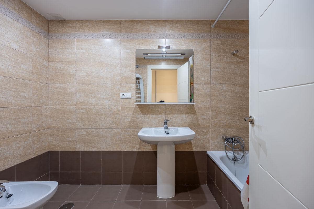 4 soverom Leilighet til salgs i Granada by med svømmebasseng - € 440 000 (Ref: 9099306)