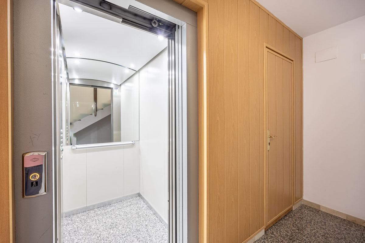 4 soverom Leilighet til salgs i Granada by med svømmebasseng - € 440 000 (Ref: 9099306)