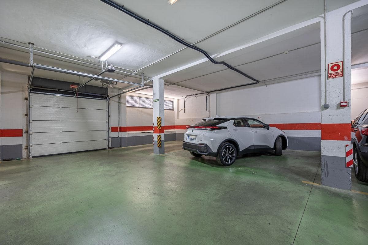 4 soverom Leilighet til salgs i Granada by med svømmebasseng - € 440 000 (Ref: 9099306)