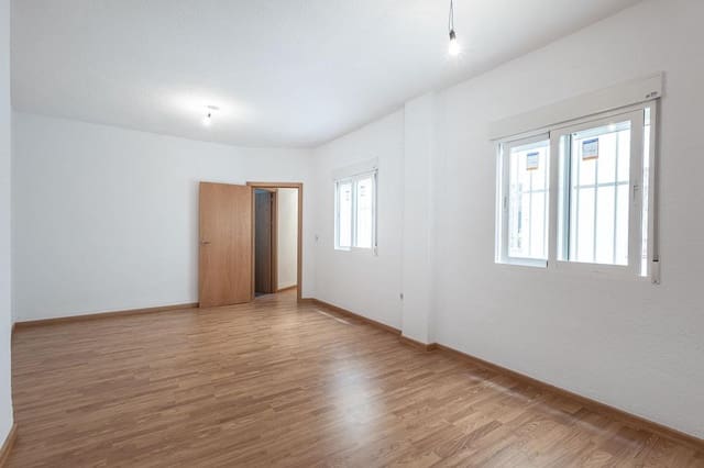 3 soverom Leilighet til salgs i Motril - € 170 000 (Ref: 9100913)