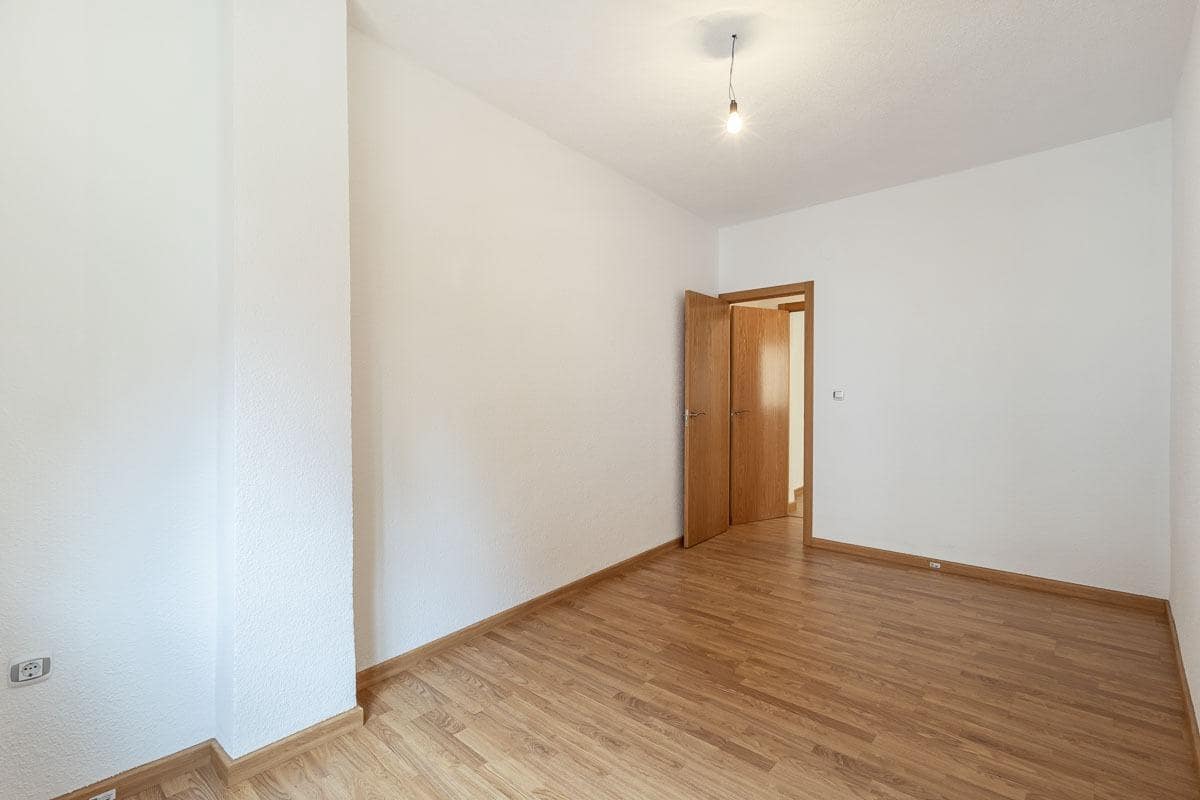 3 sovrum Lägenhet till salu i Motril - 170 000 € (Ref: 9100913)