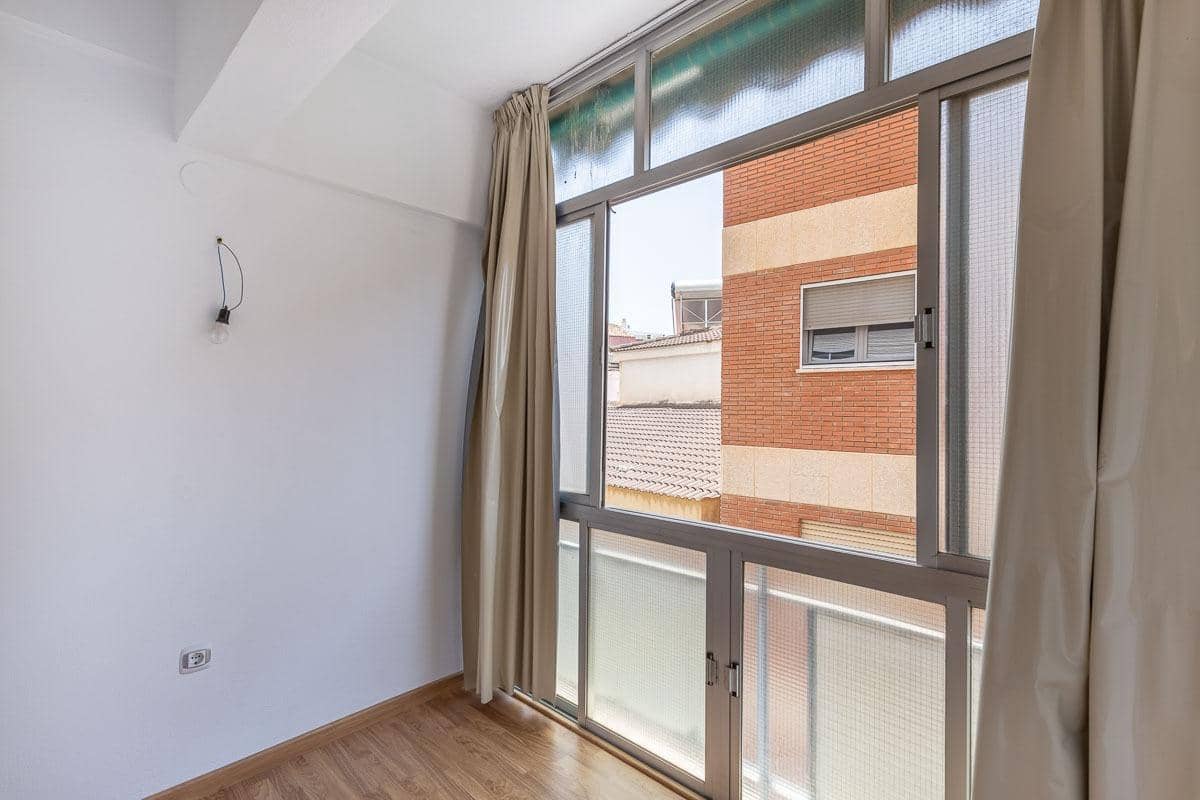 3 sovrum Lägenhet till salu i Motril - 170 000 € (Ref: 9100913)