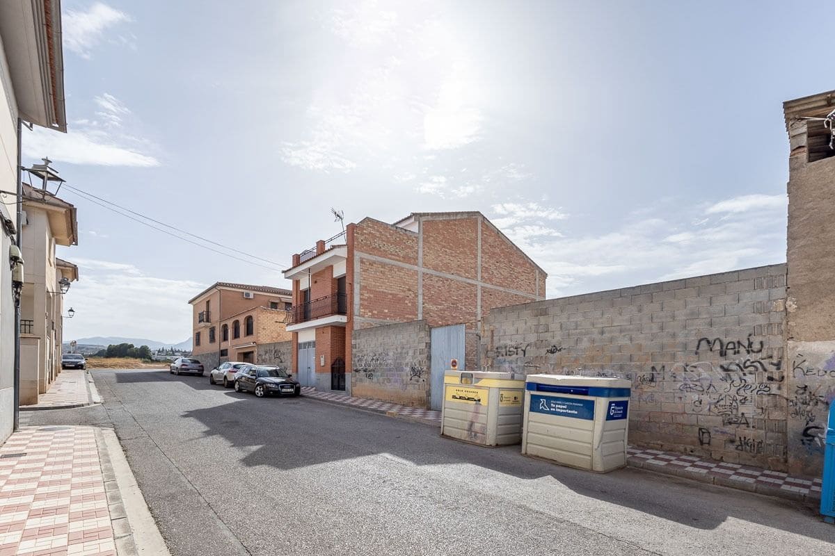 Tontti myytävänä paikassa Albolote - 410 000 € (Ref: 9100914)