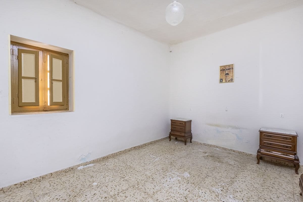 Tontti myytävänä paikassa Albolote - 410 000 € (Ref: 9100914)