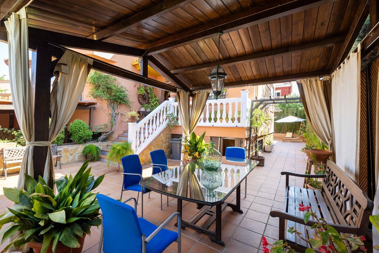 5 soveværelse Villa til salg i Cullar Vega med swimmingpool garage - € 370.000 (Ref: 9103066)