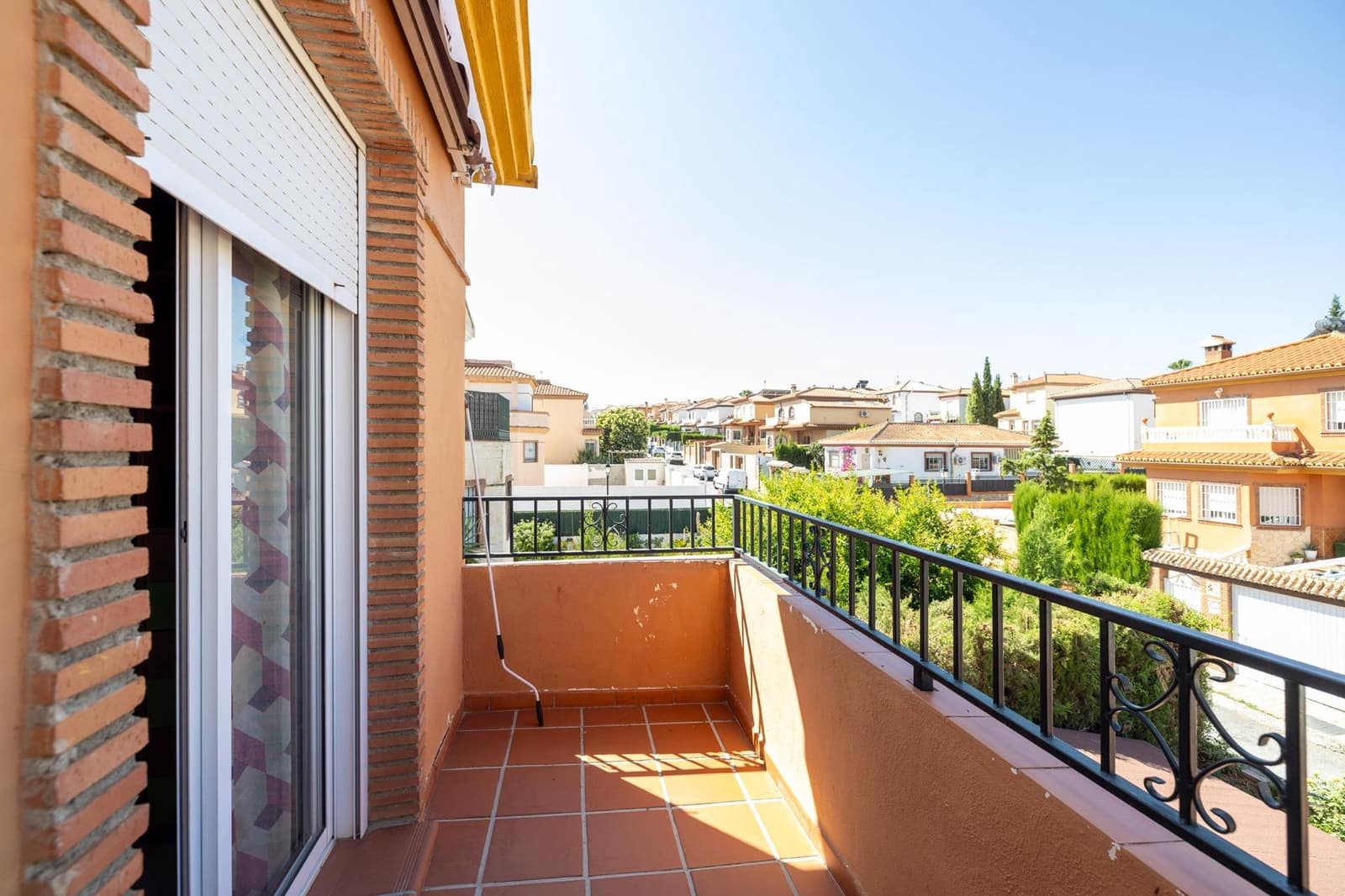 5 soveværelse Villa til salg i Cullar Vega med swimmingpool garage - € 370.000 (Ref: 9103066)