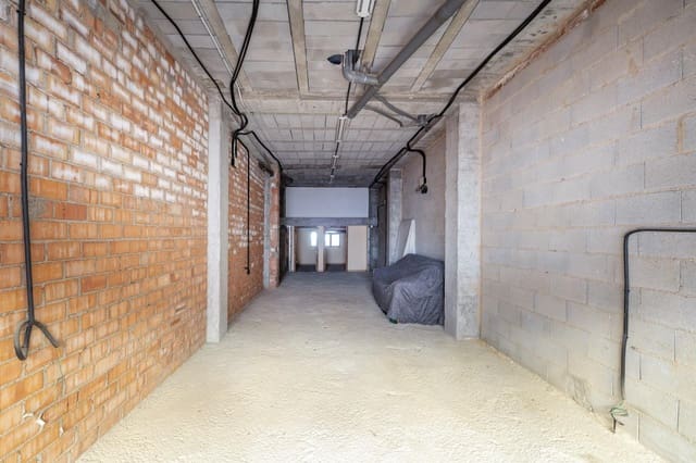 Commercial for sale in Peligros - € 59,000 (Ref: 9108929)