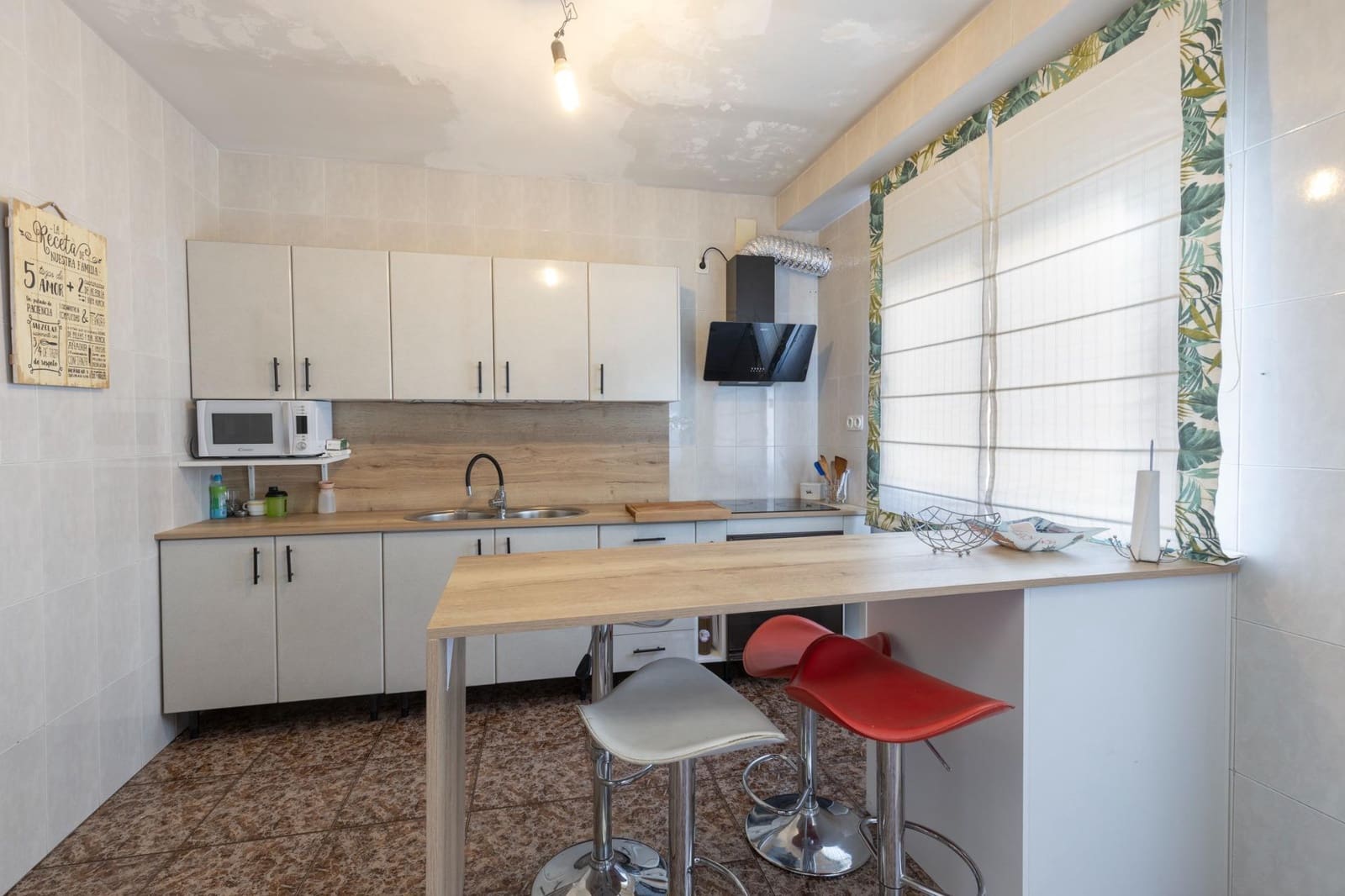 4 soveværelse Byhus til salg i Padul med garage - € 183.000 (Ref: 9108941)