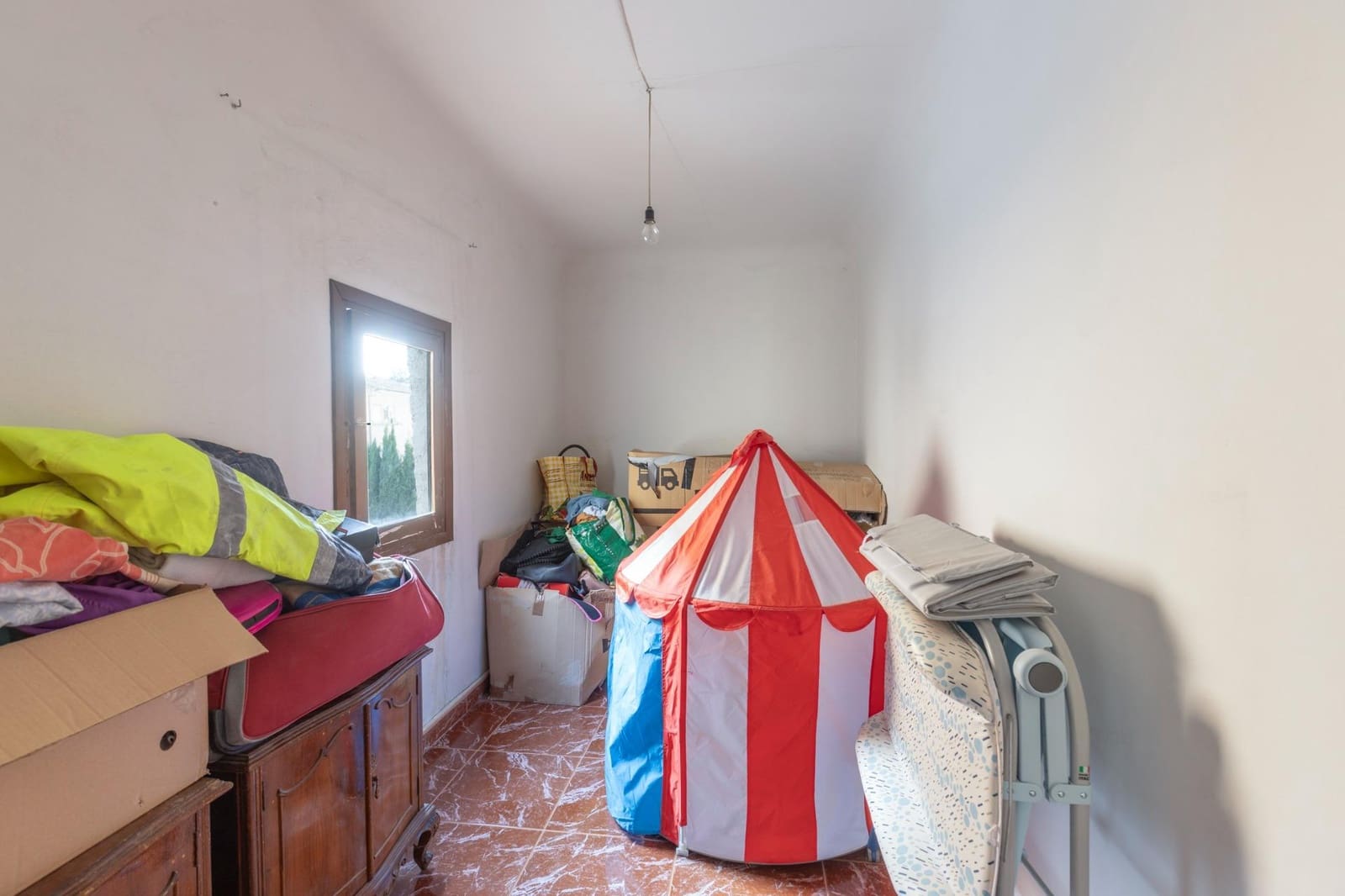 4 soveværelse Byhus til salg i Padul med garage - € 183.000 (Ref: 9108941)