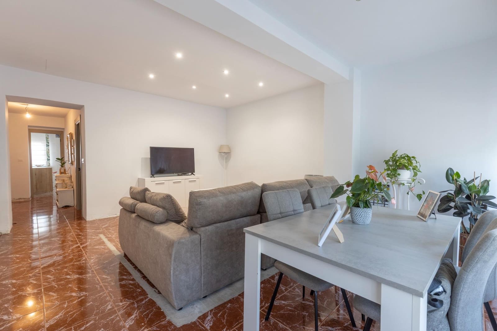 4 soveværelse Byhus til salg i Padul med garage - € 183.000 (Ref: 9108941)