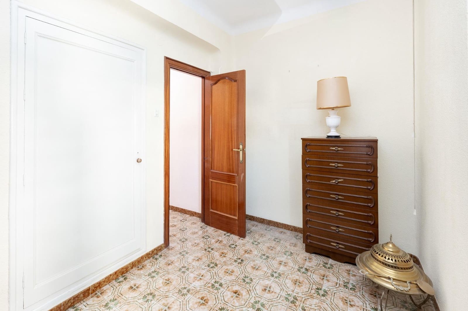 4 soverom Leilighet til salgs i Granada by - € 250 000 (Ref: 9110528)