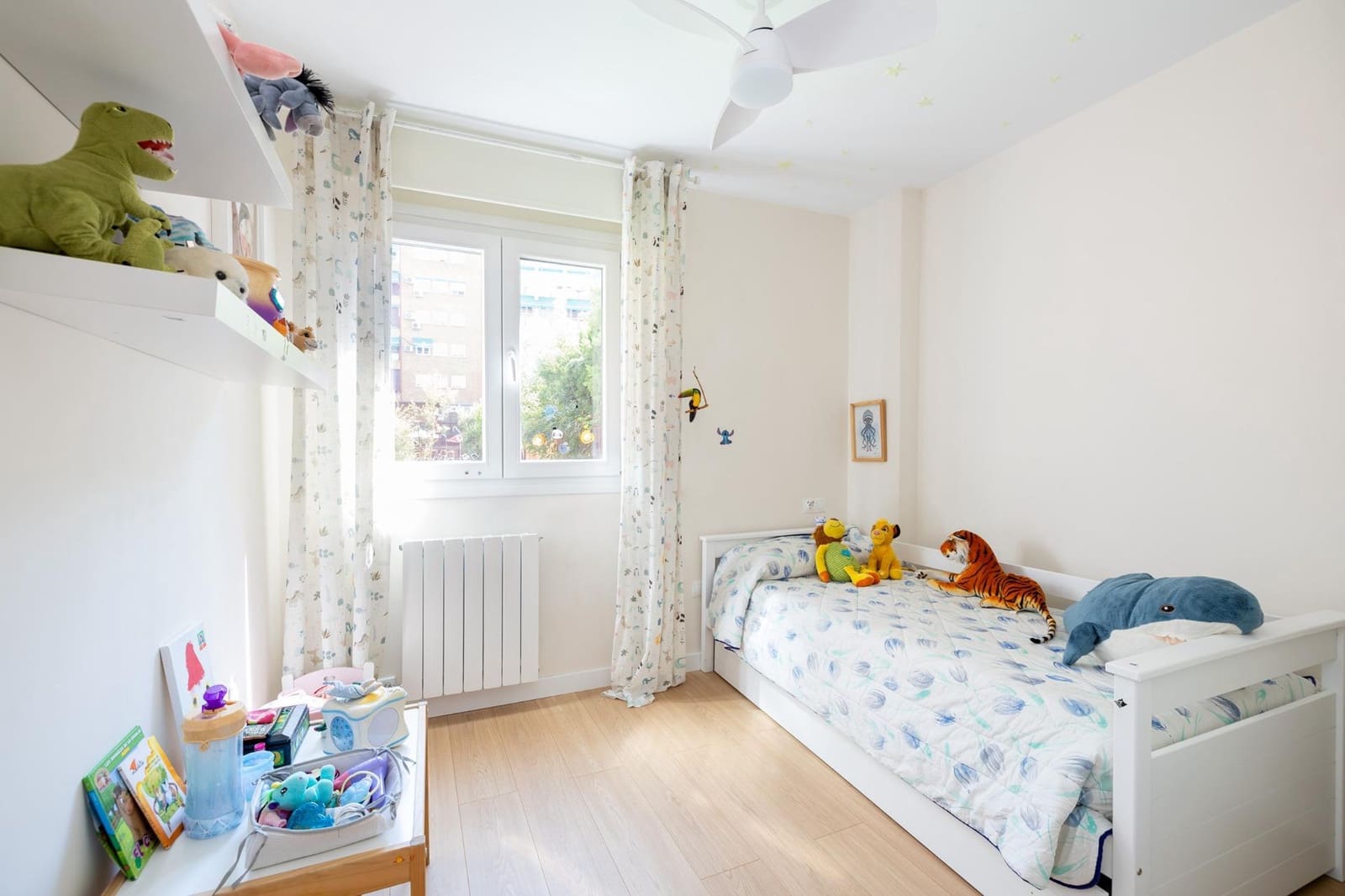 3 sypialnia Mieszkanie na sprzedaż w Miasto Grenada z basenem garażem - 380 000 € (Ref: 9114321)