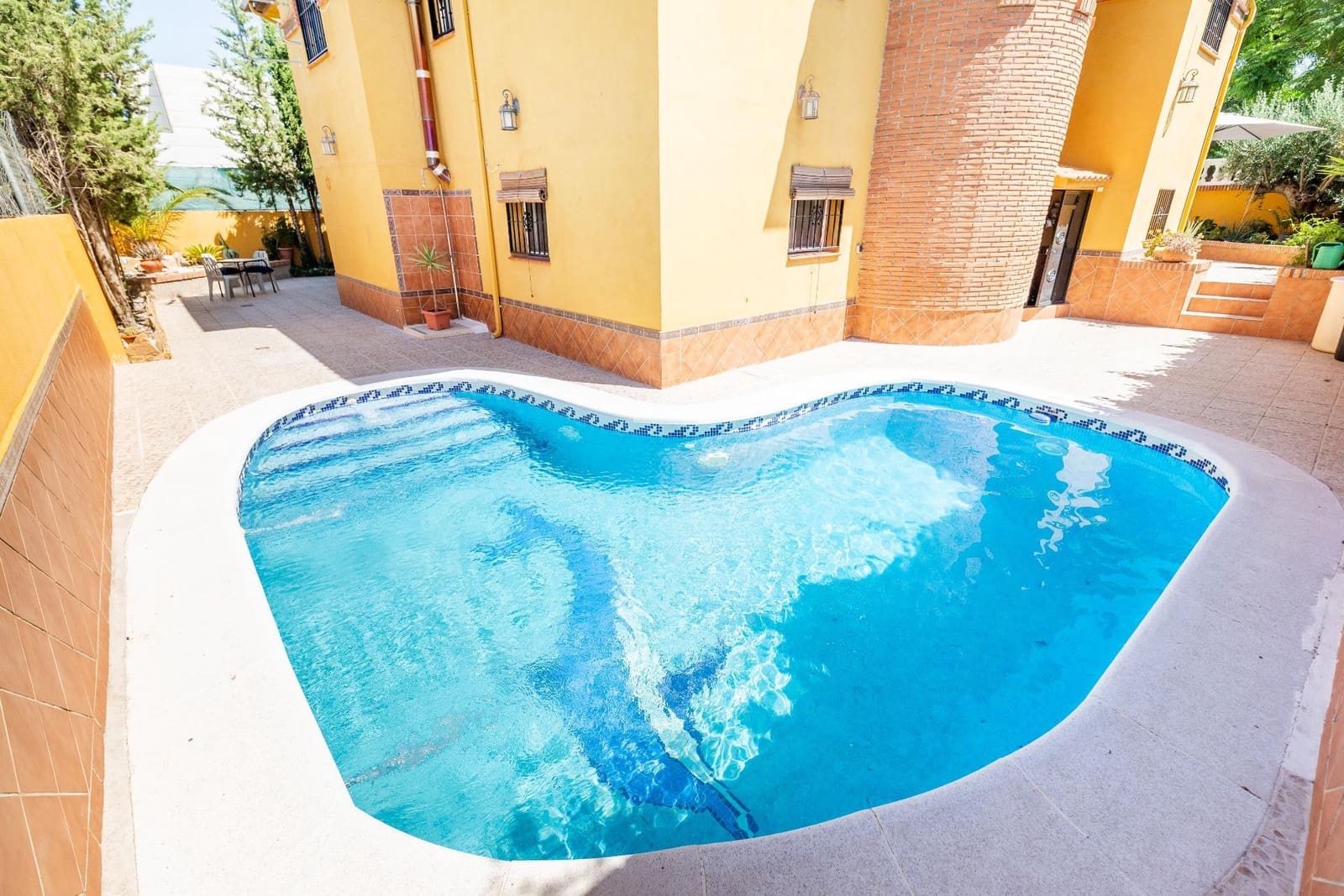 5 soveværelse Villa til salg i Cullar Vega med swimmingpool garage - € 349.900 (Ref: 9114323)