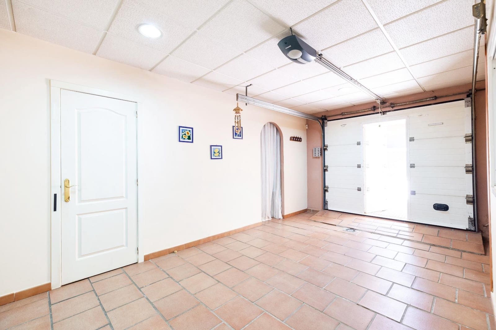 5 soveværelse Villa til salg i Cullar Vega med swimmingpool garage - € 349.900 (Ref: 9114323)