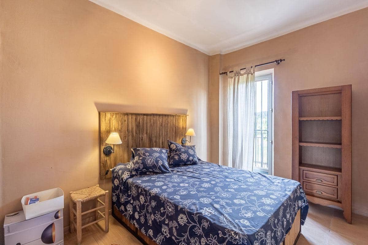 7 soveværelse Finca/Landehus til salg i Purullena med swimmingpool garage - € 395.000 (Ref: 9116312)