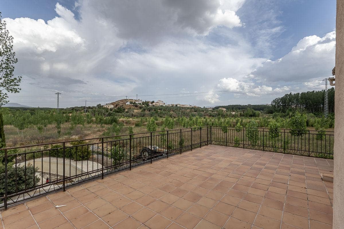 7 soveværelse Finca/Landehus til salg i Purullena med swimmingpool garage - € 395.000 (Ref: 9116312)