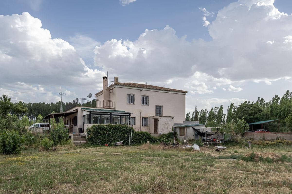 7 soveværelse Finca/Landehus til salg i Purullena med swimmingpool garage - € 395.000 (Ref: 9116312)