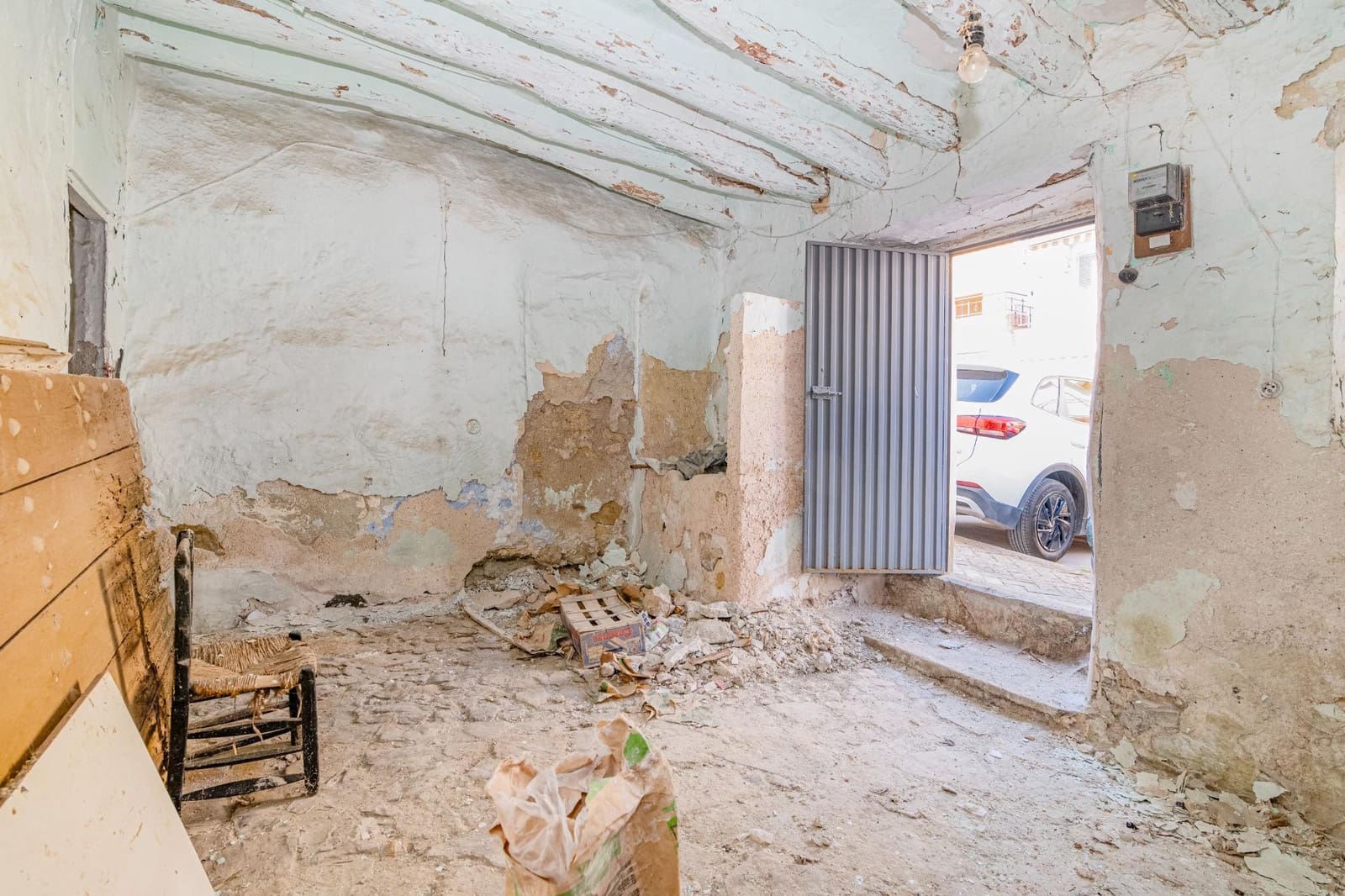 3 soveværelse Byhus til salg i Loja - € 8.900 (Ref: 9118911)