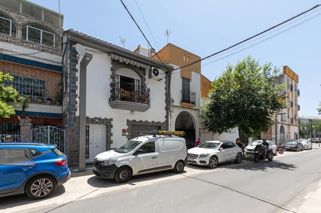 4 soveværelse Rækkehus til salg i Maracena med garage - € 250.000 (Ref: 9118915)